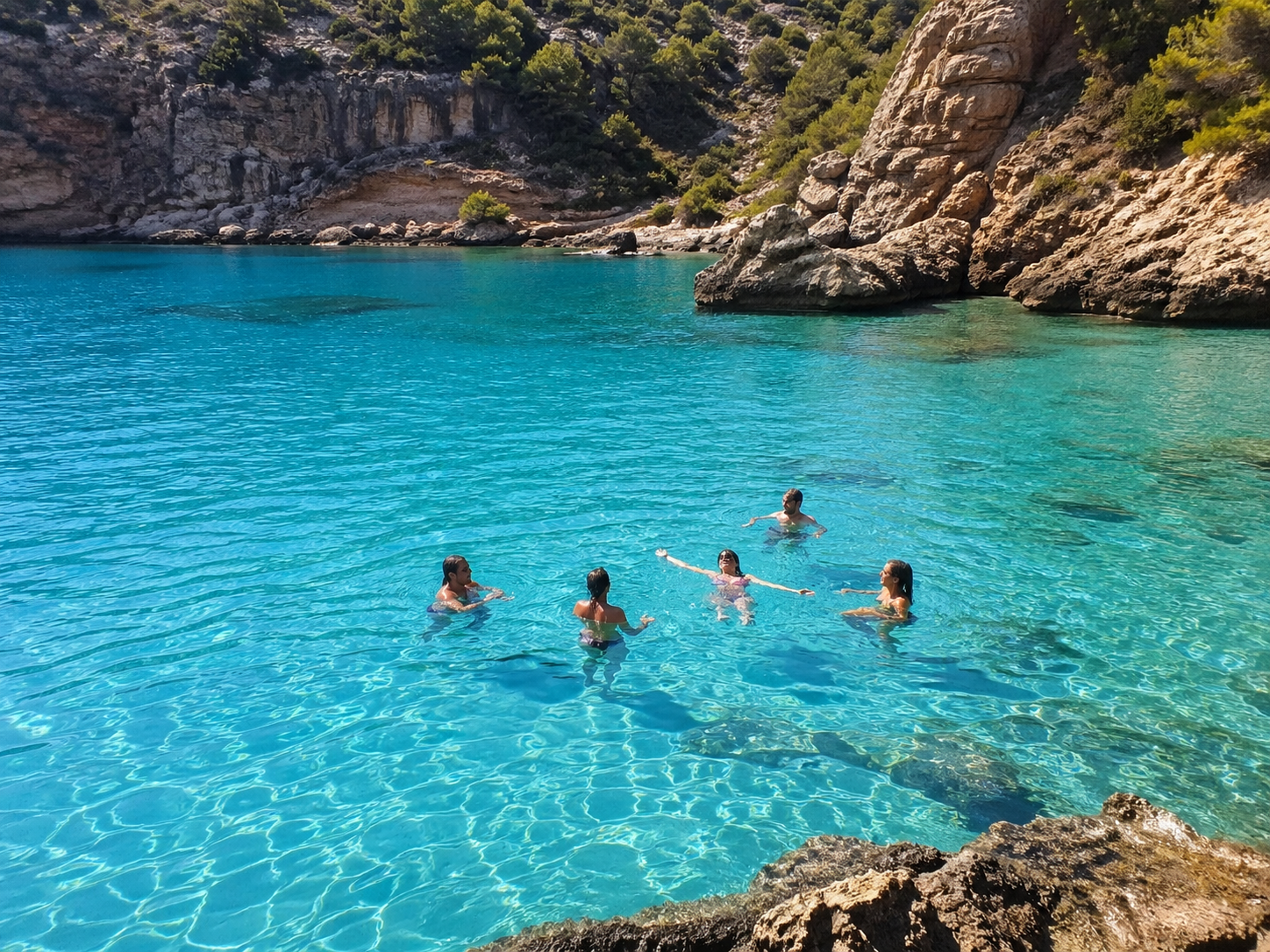 Calas privadas en el Mediterráneo